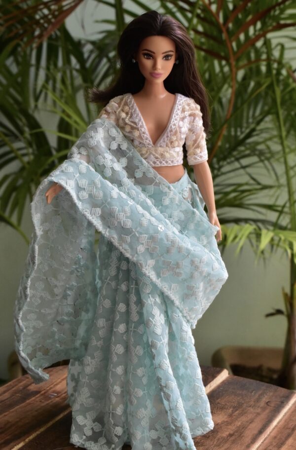 Saree for curvy doll