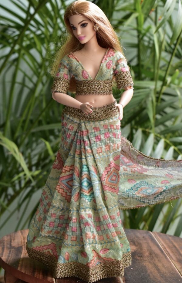 Saree for a curvy doll