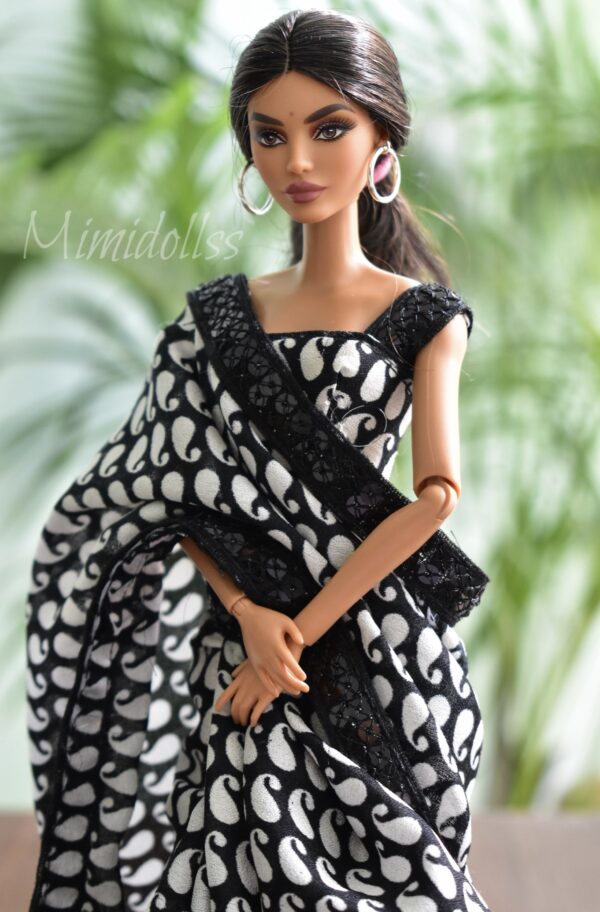 Pretty black saree for barbie doll